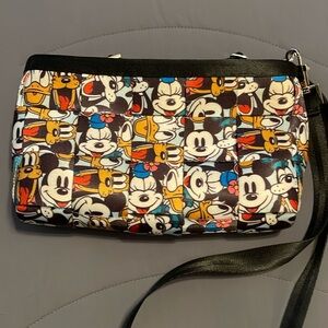 Harveys Disney Seatbelt Crossbody-preowned but barely ever used. Removable strap